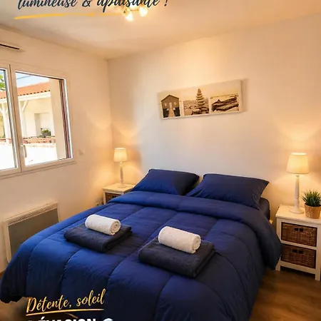 Vue Ocean Exceptionnelle A Pied Terrasse Cosy De Gamme Pour 4 Personnes Avec Parking Prive Lumineux Idealement Situe A Cadre Privilegie Sejour Detente Face A La Apartment